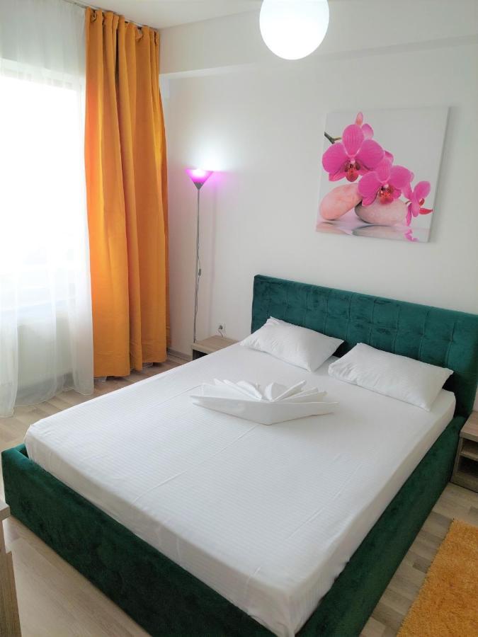North Club Apartments Mamaja Zewnętrze zdjęcie